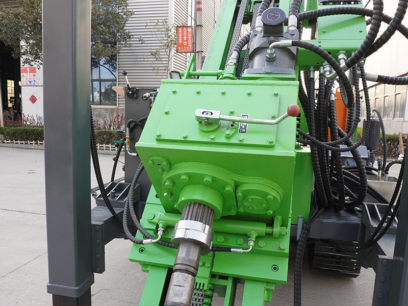 HF-1600 Full hydraulic drilling rig 4