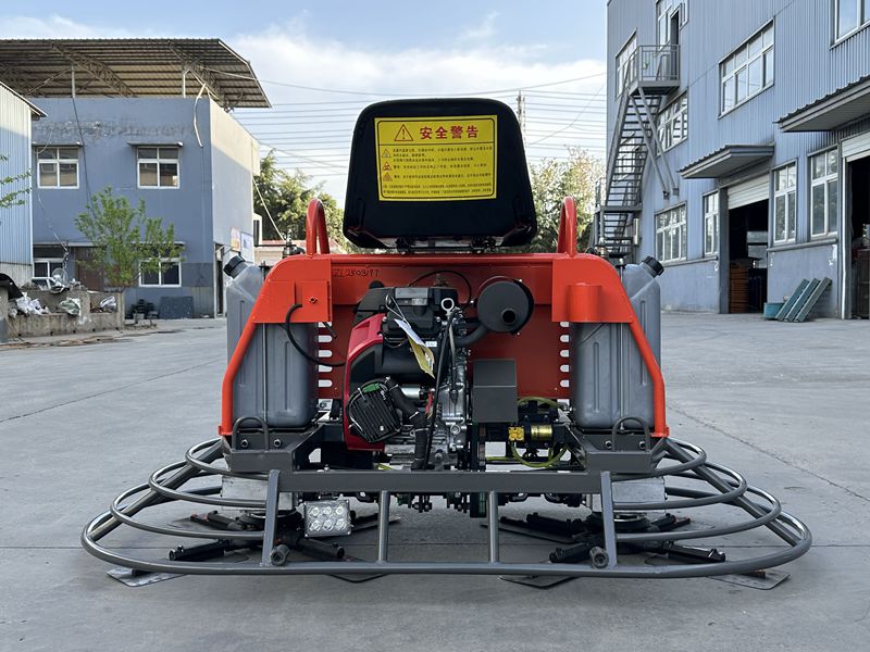 Ride on Power trowel machine 1